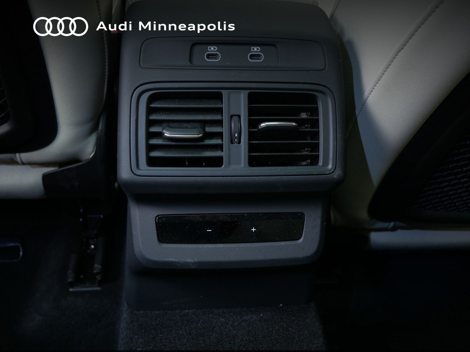 Thumbnail: 2025 Audi Q5 - 17