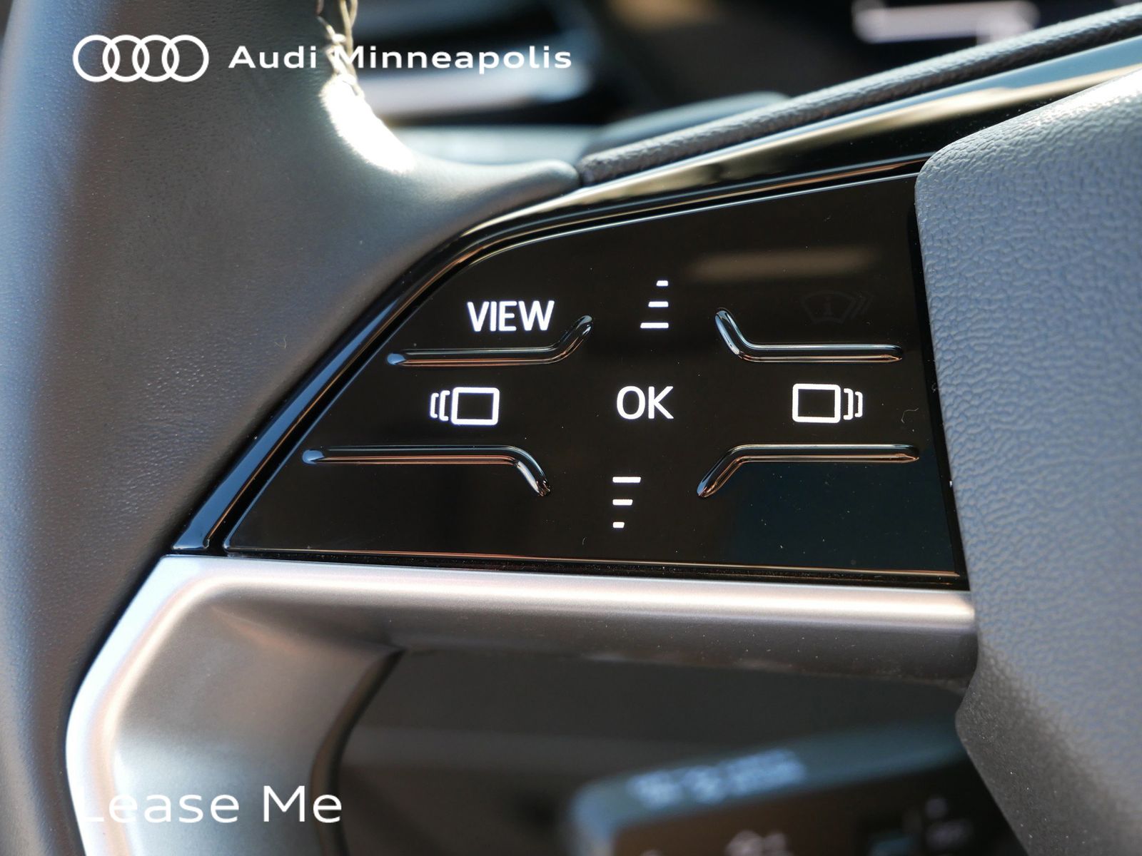 Thumbnail: 2025 Audi Q5 - 23