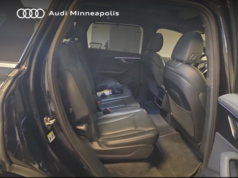 Thumbnail: 2023 Audi Q7 - 14