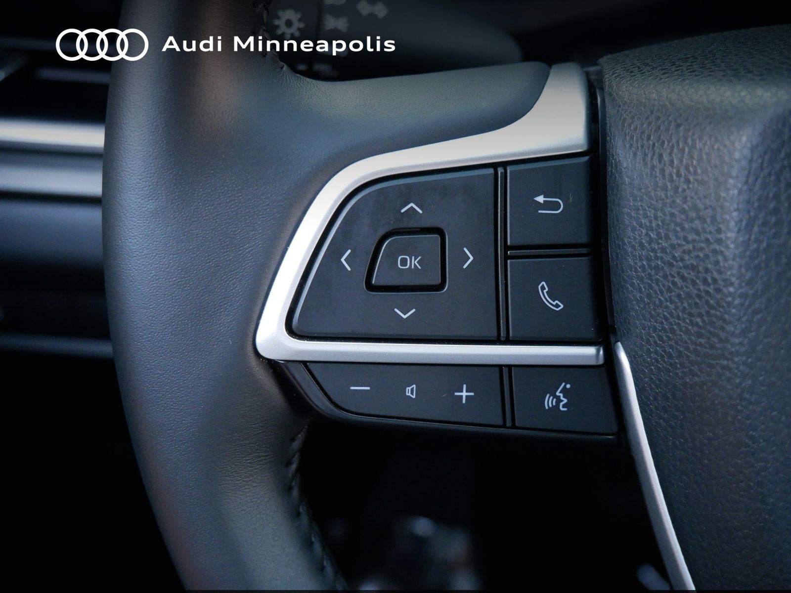 Thumbnail: 2024 Toyota Grand Highlander - 19