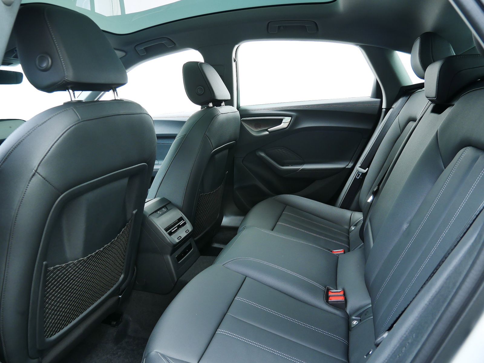 Thumbnail: 2025 Audi A5 - 12