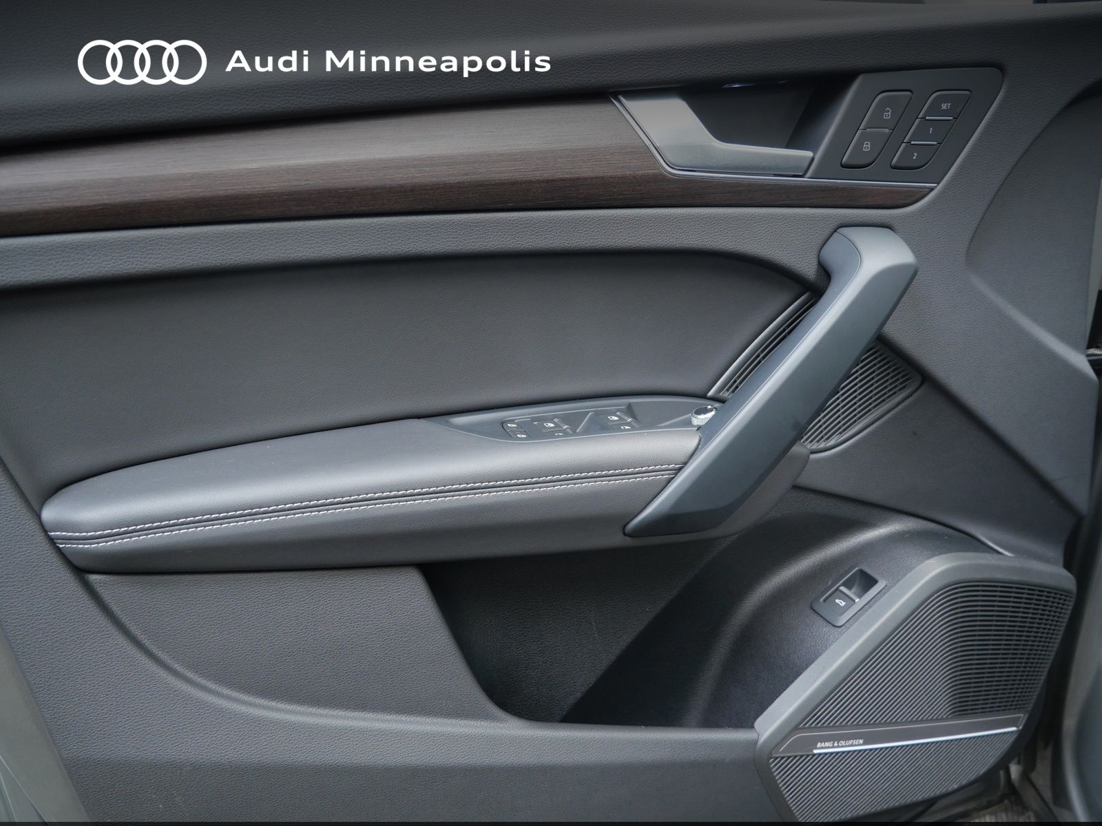 Thumbnail: 2023 Audi Q5 - 12