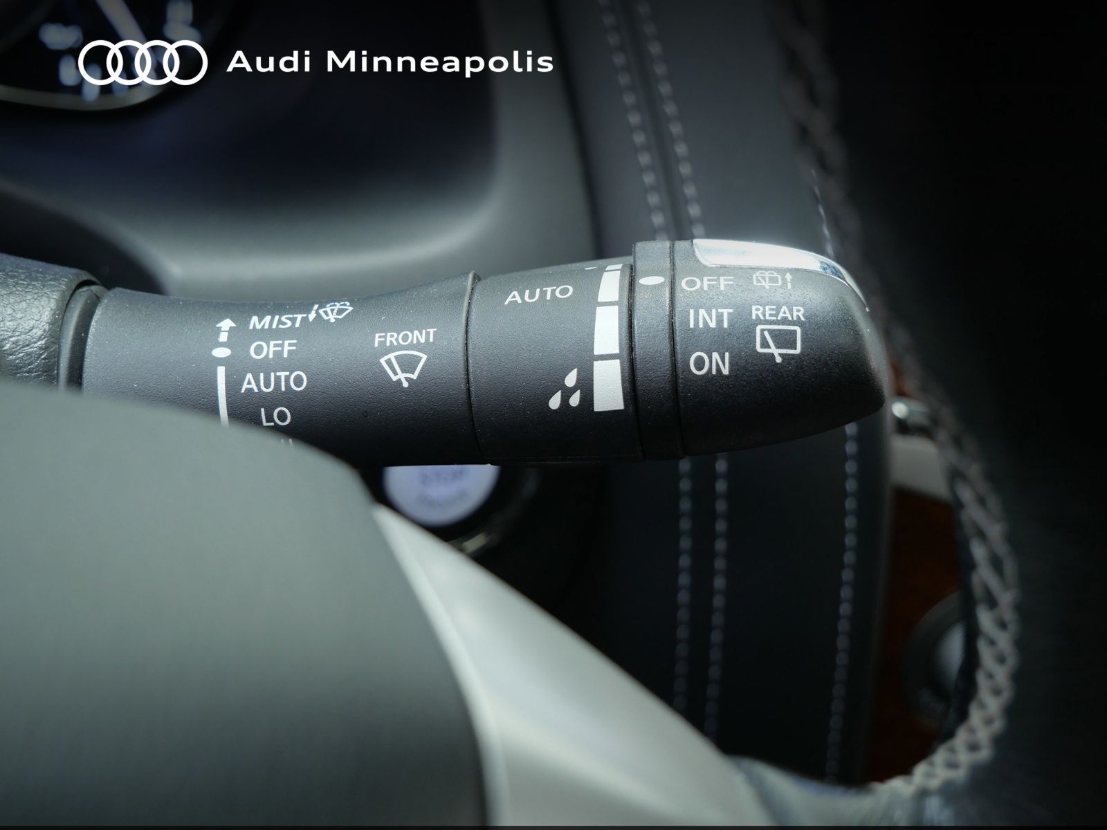 Thumbnail: 2018 INFINITI QX80 - 24