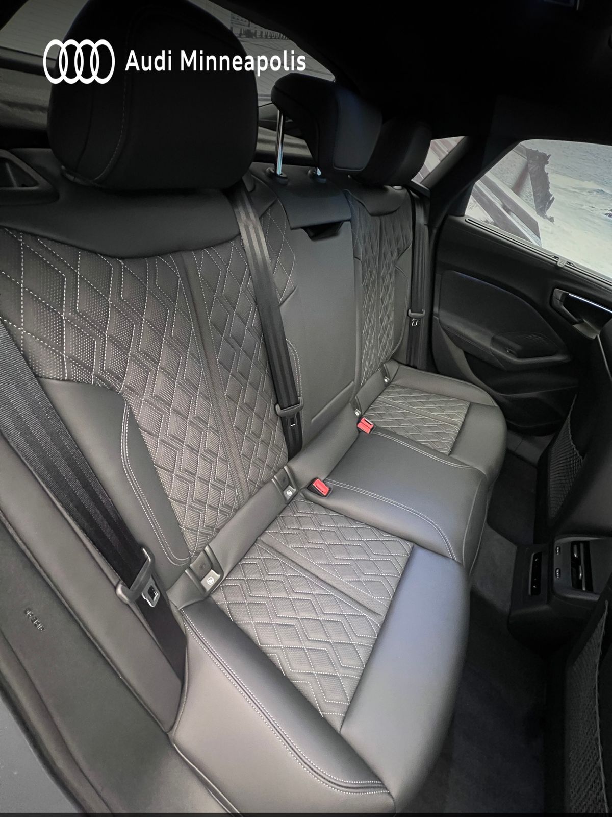 Thumbnail: 2025 Audi S5 - 12