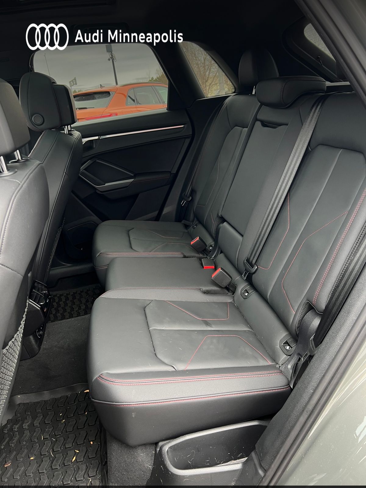 Thumbnail: 2025 Audi Q3 - 21