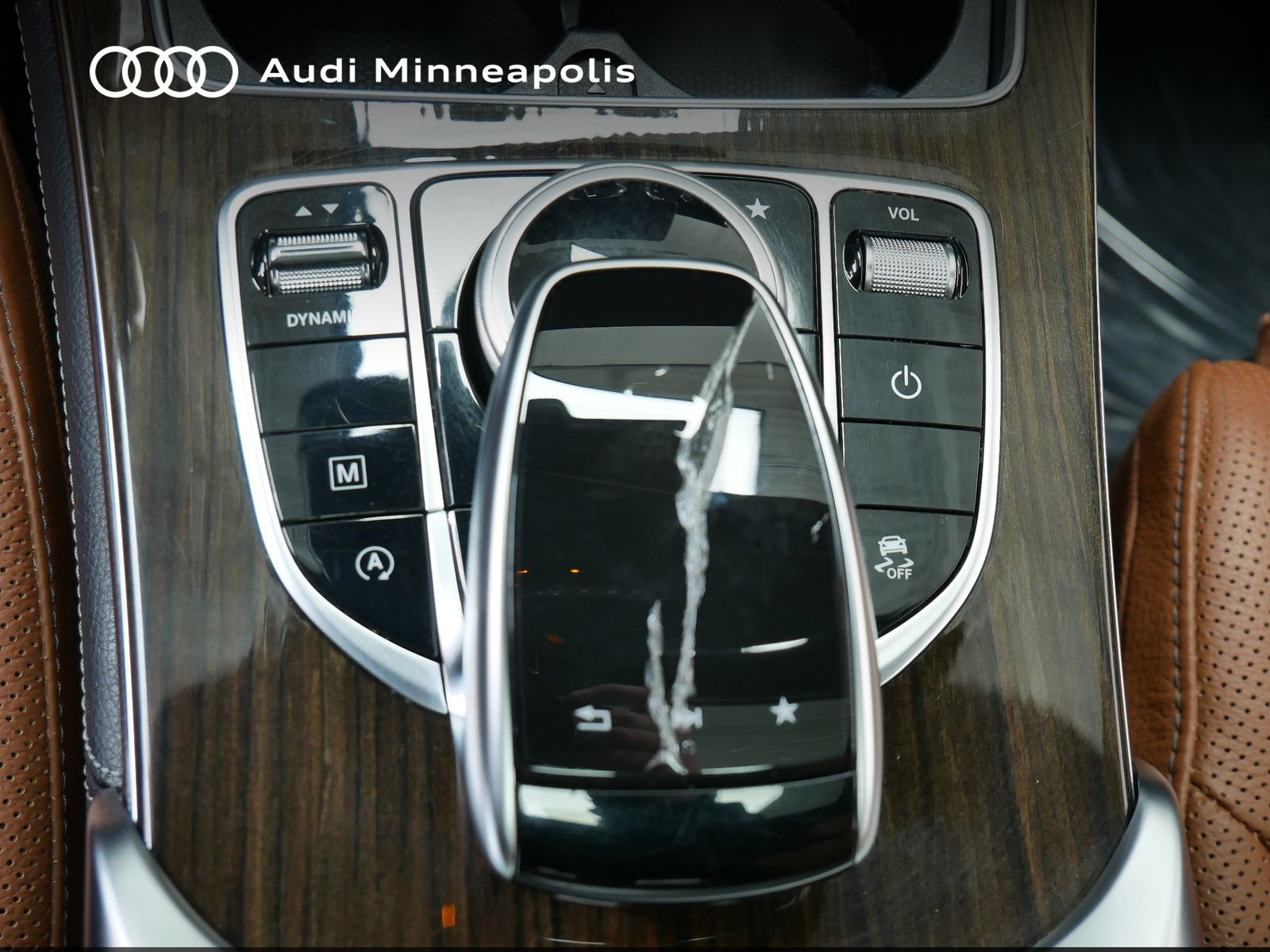 Thumbnail: 2019 Mercedes-Benz GLC - 24