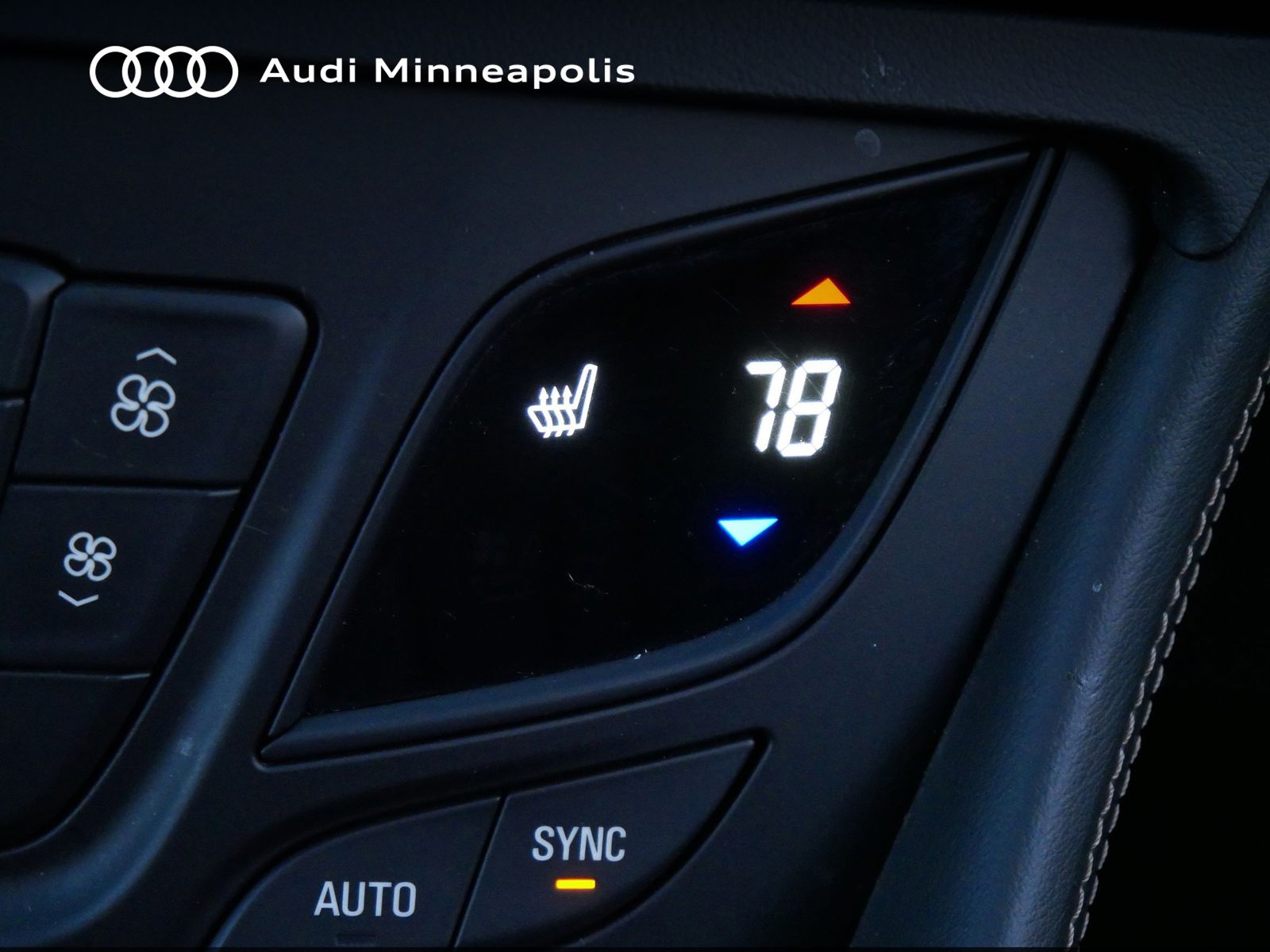 Thumbnail: 2017 Buick Envision - 25