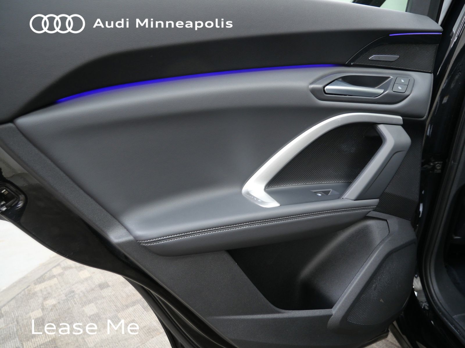 Thumbnail: 2025 Audi Q5 - 14