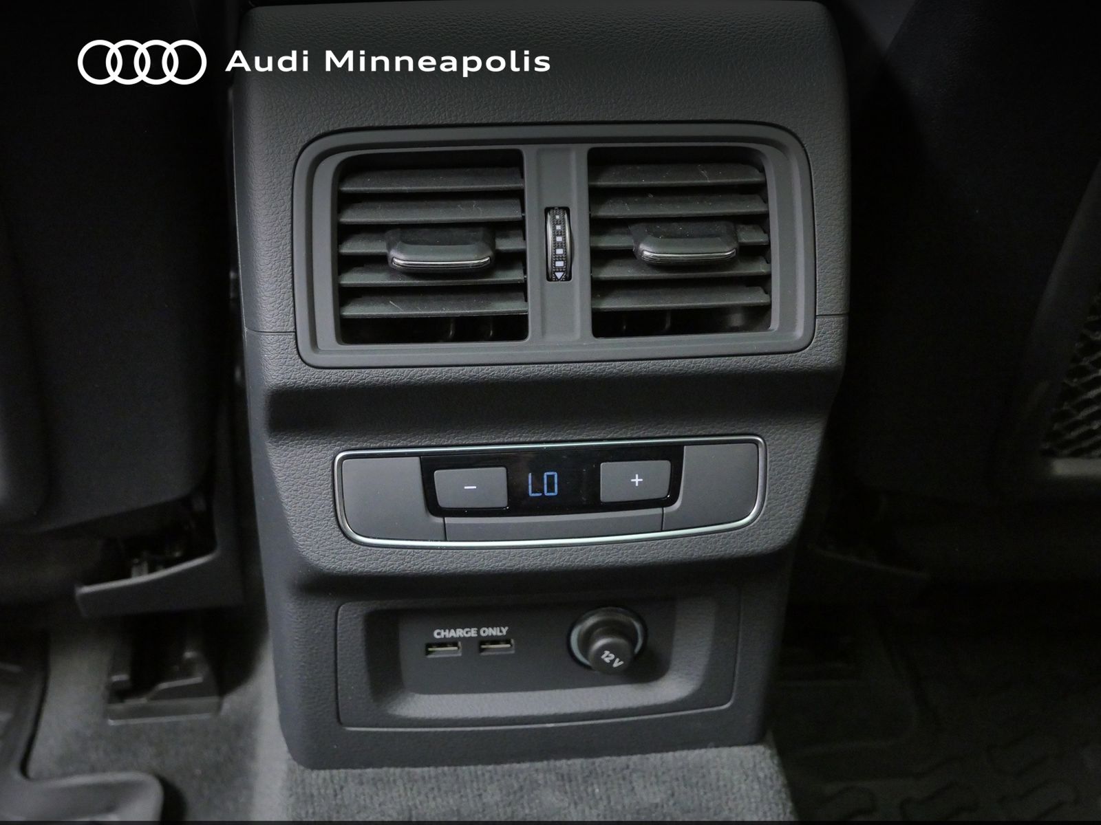 Thumbnail: 2023 Audi Q5 - 17
