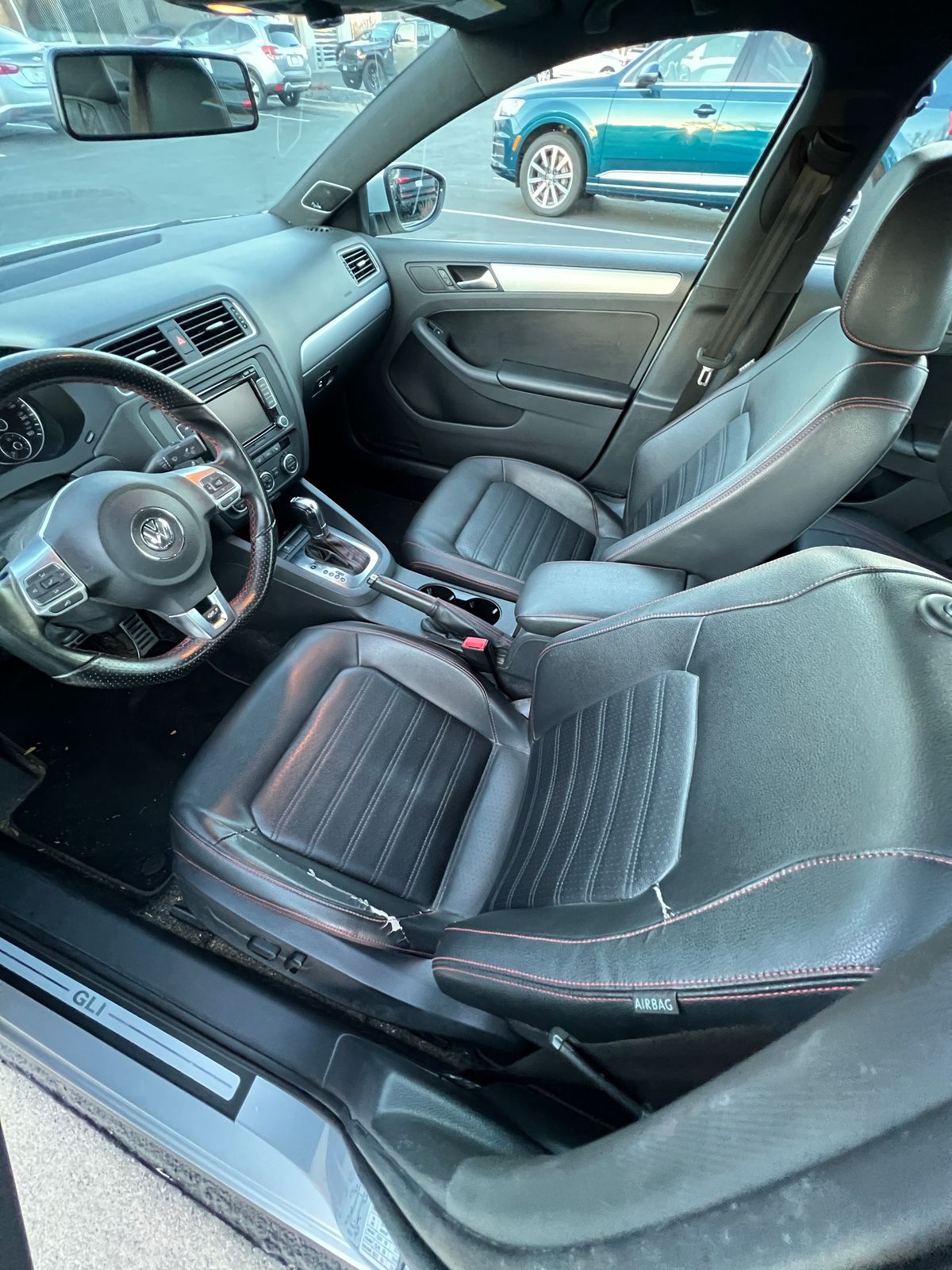 Thumbnail: 2013 Volkswagen Jetta - 2