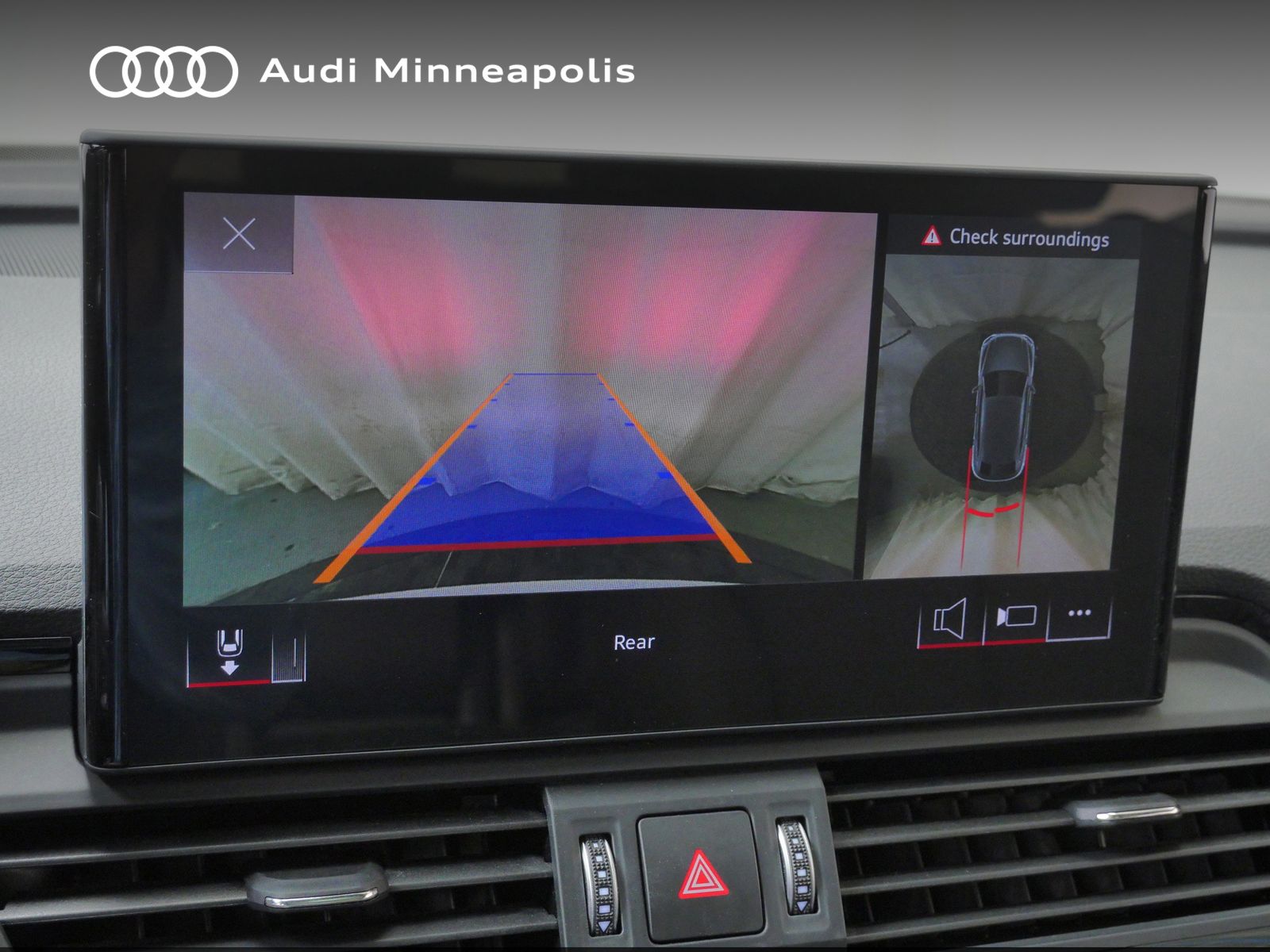 Thumbnail: 2023 Audi Q5 - 31