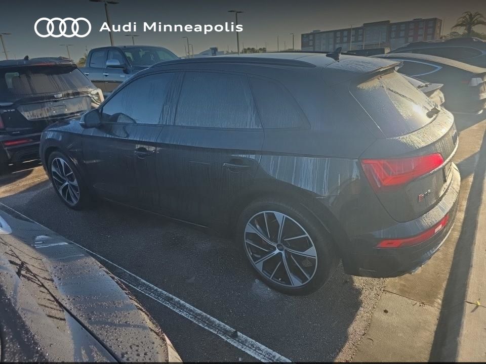 Thumbnail: 2023 Audi SQ5 - 9