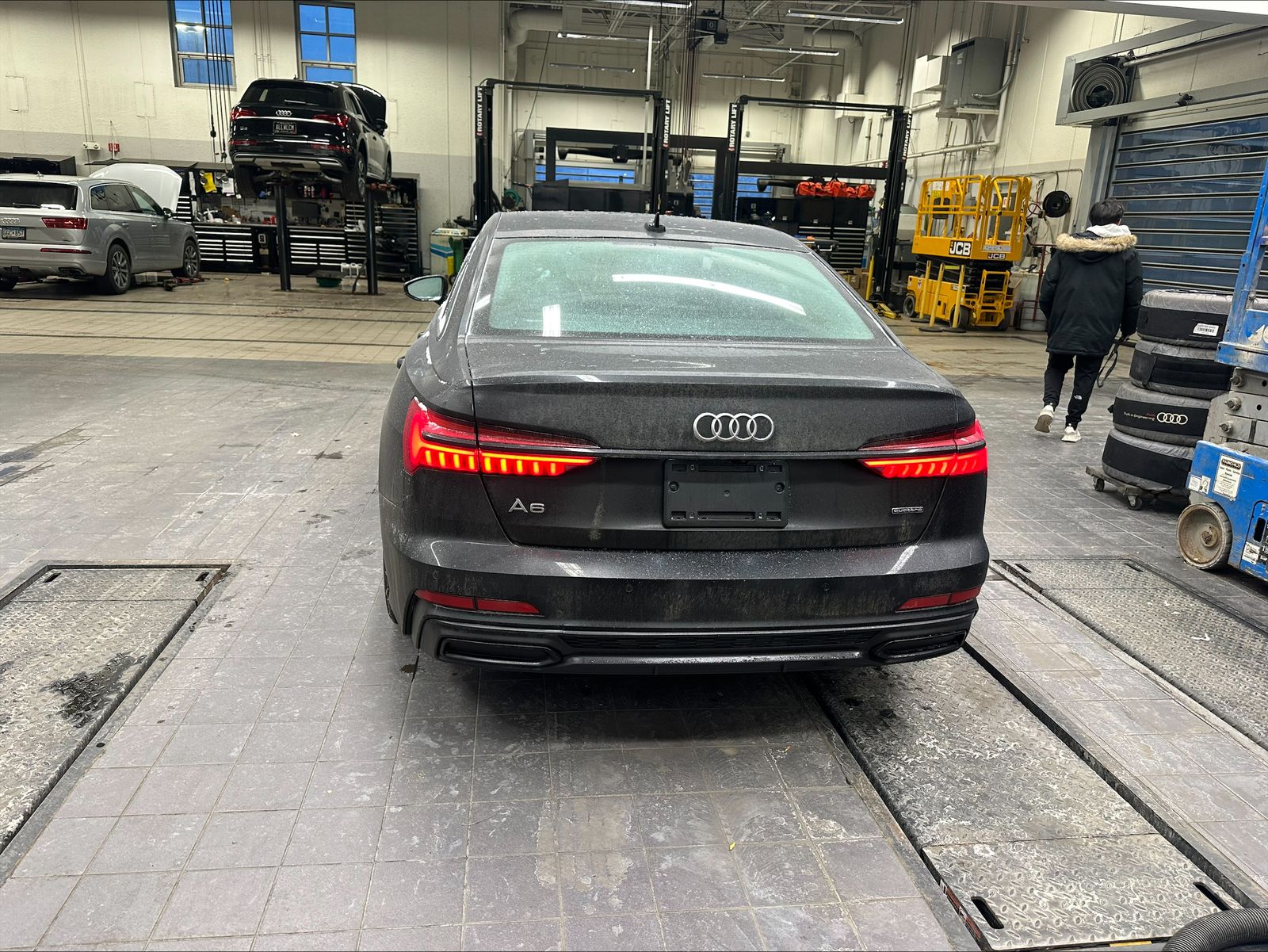 Thumbnail: 2021 Audi A6 - 3