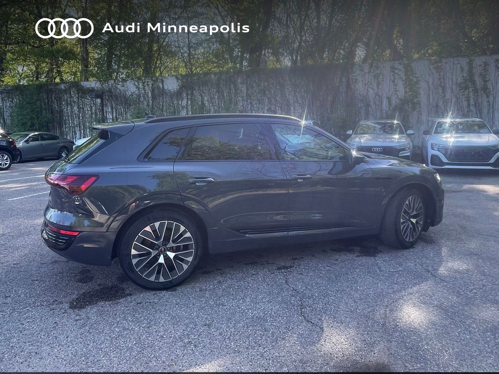 Thumbnail: 2024 Audi Q8 e-tron - 12