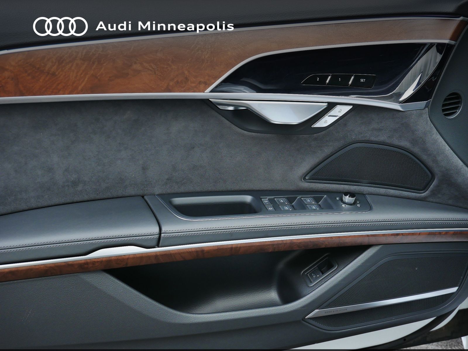 Thumbnail: 2022 Audi A8 - 12