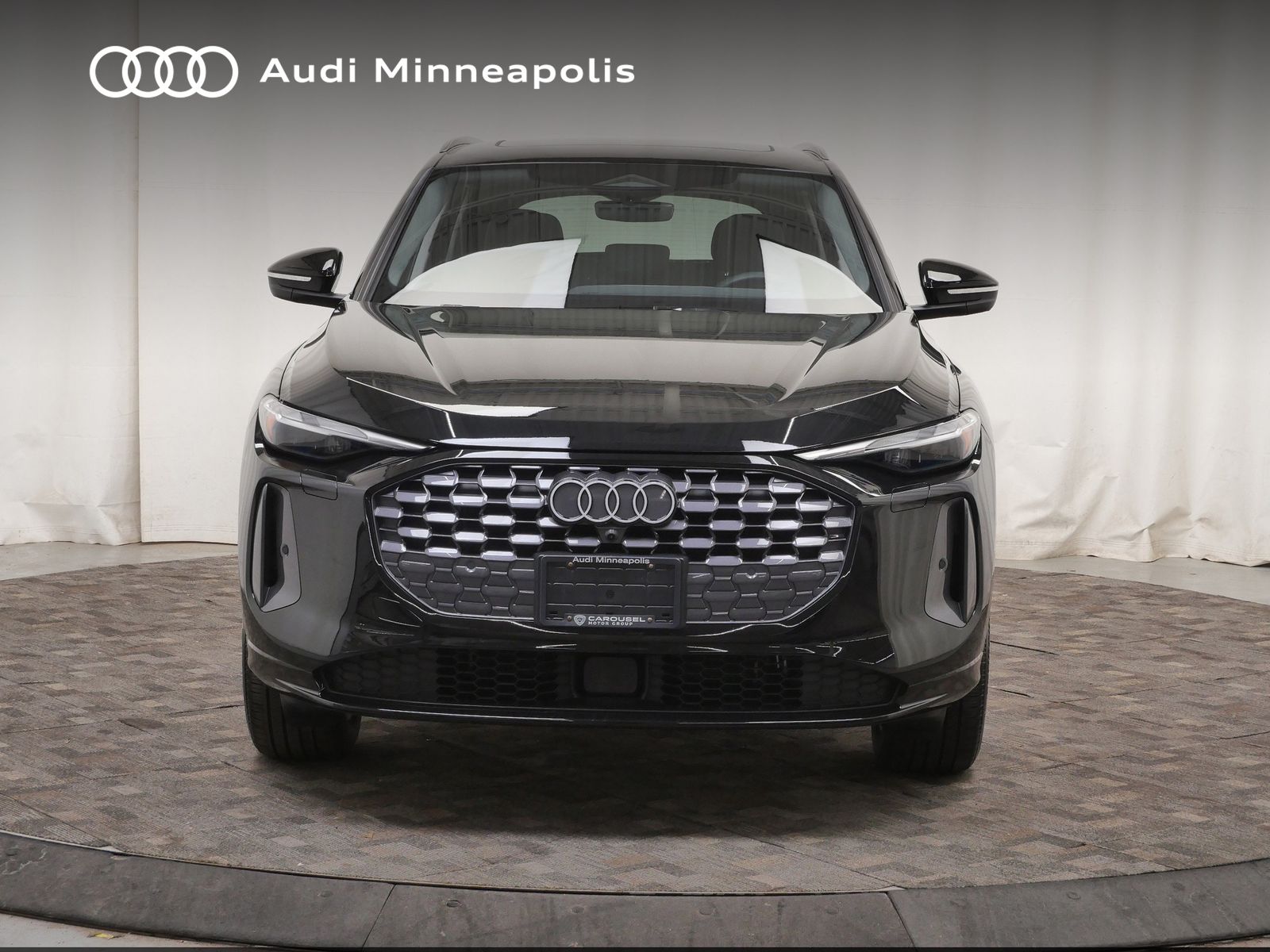 Thumbnail: 2025 Audi Q5 - 11