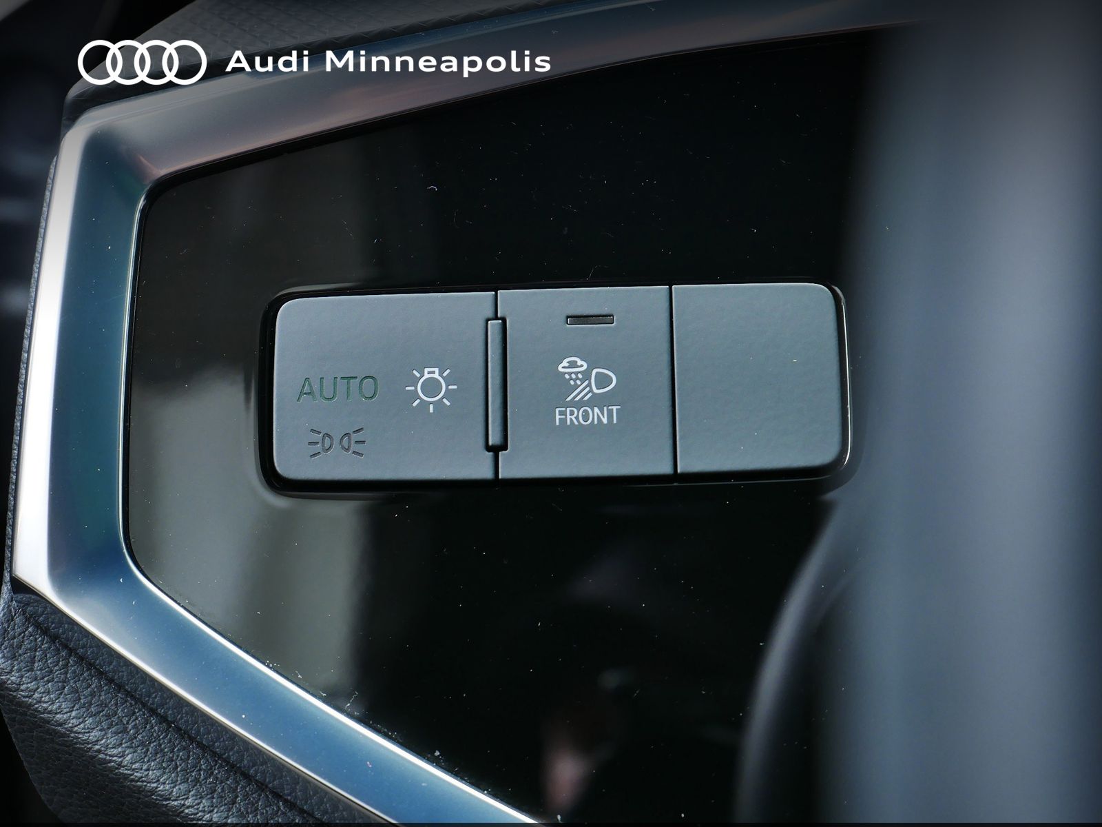 Thumbnail: 2025 Audi Q3 - 19