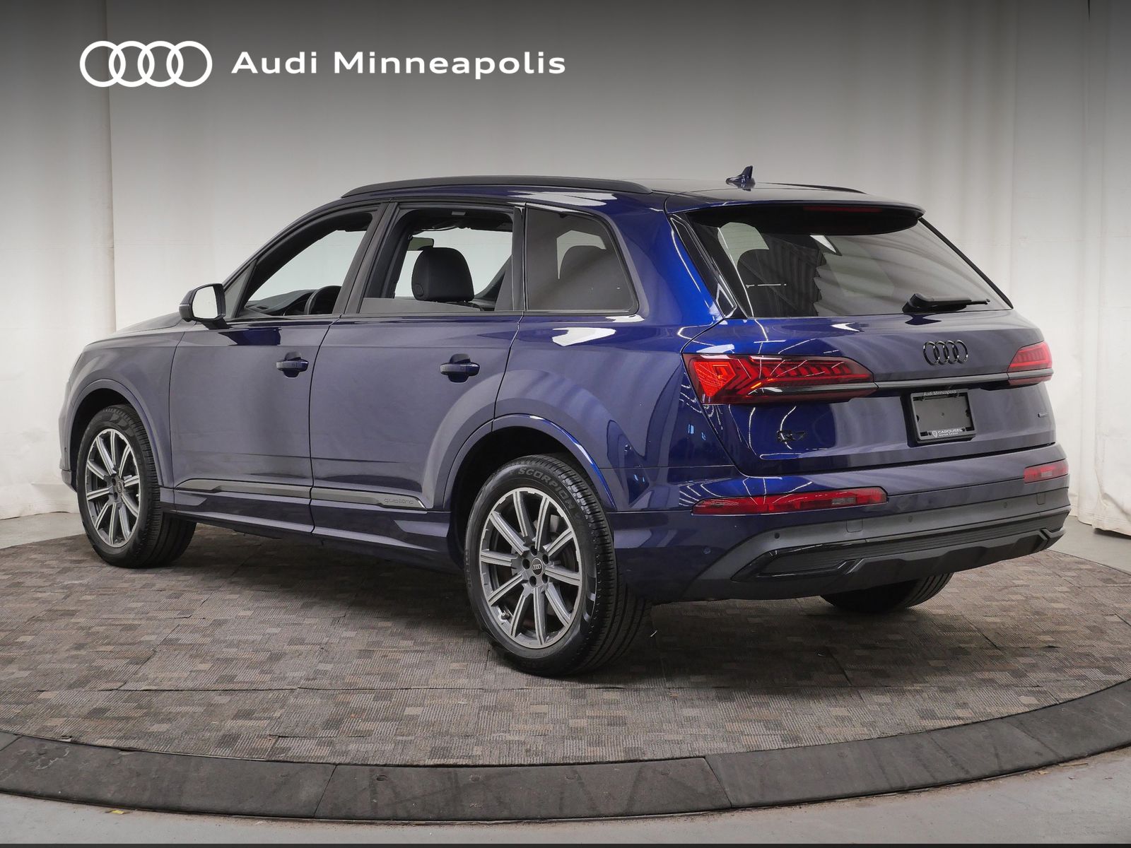 Thumbnail: 2023 Audi Q7 - 5