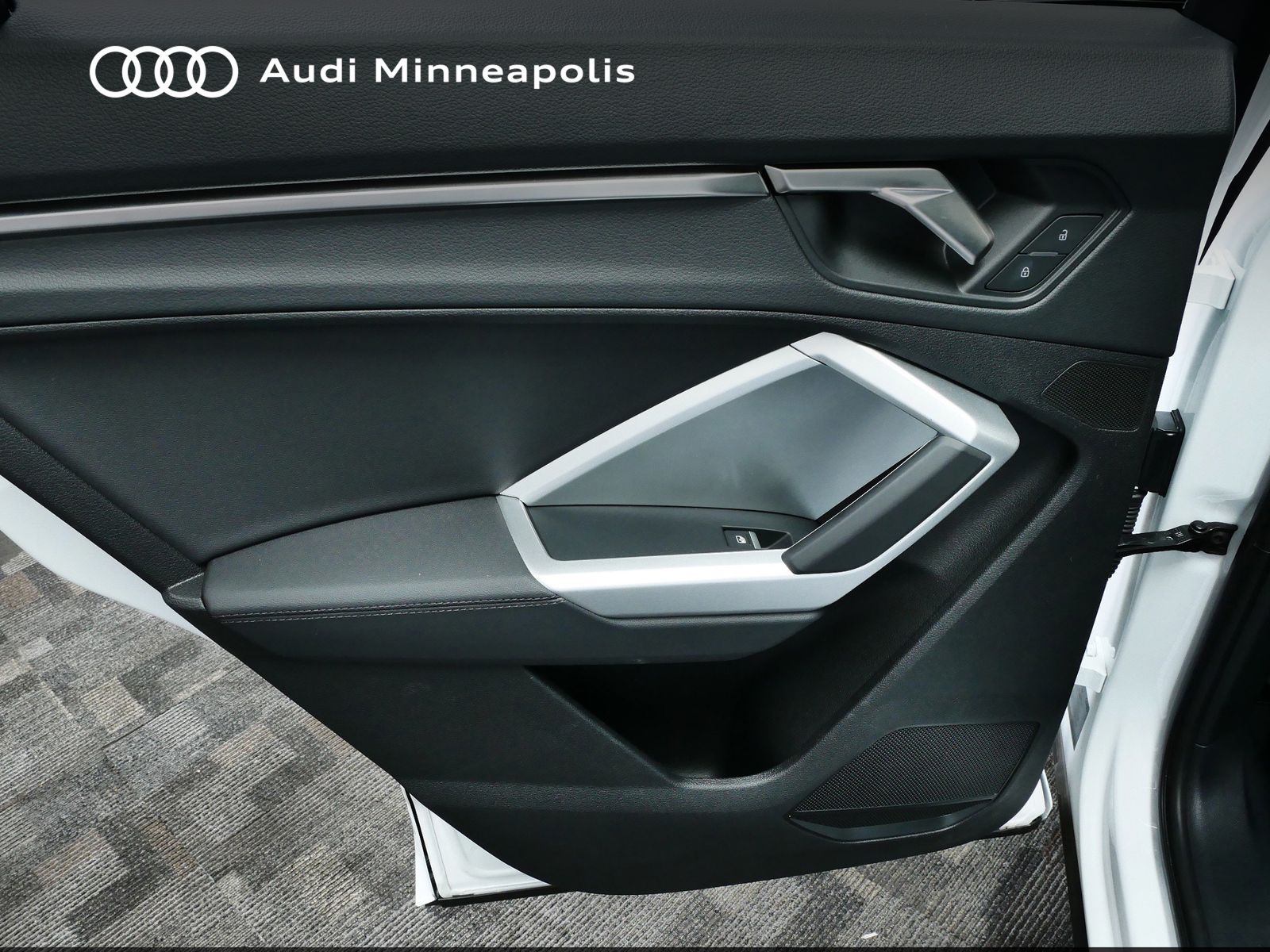 Thumbnail: 2025 Audi Q3 - 15