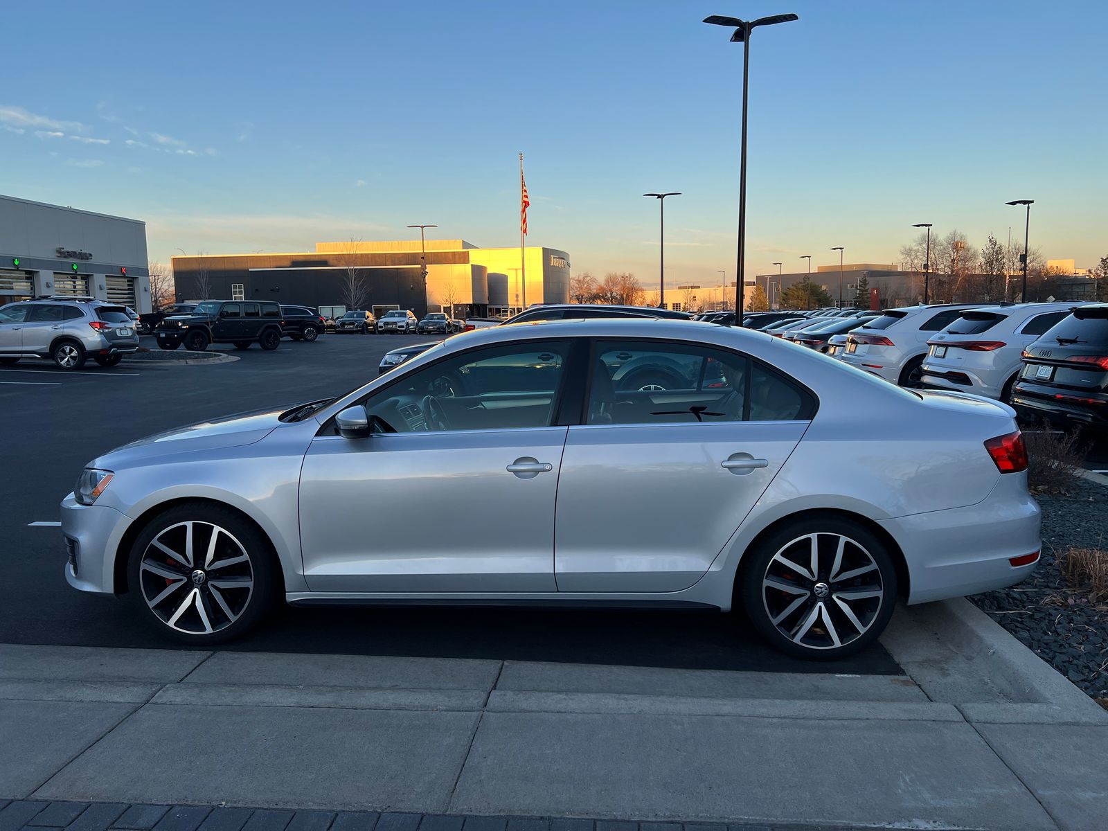 Thumbnail: 2013 Volkswagen Jetta - 7