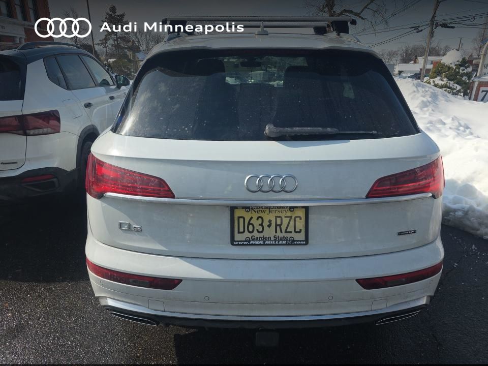 Thumbnail: 2023 Audi Q5 - 3