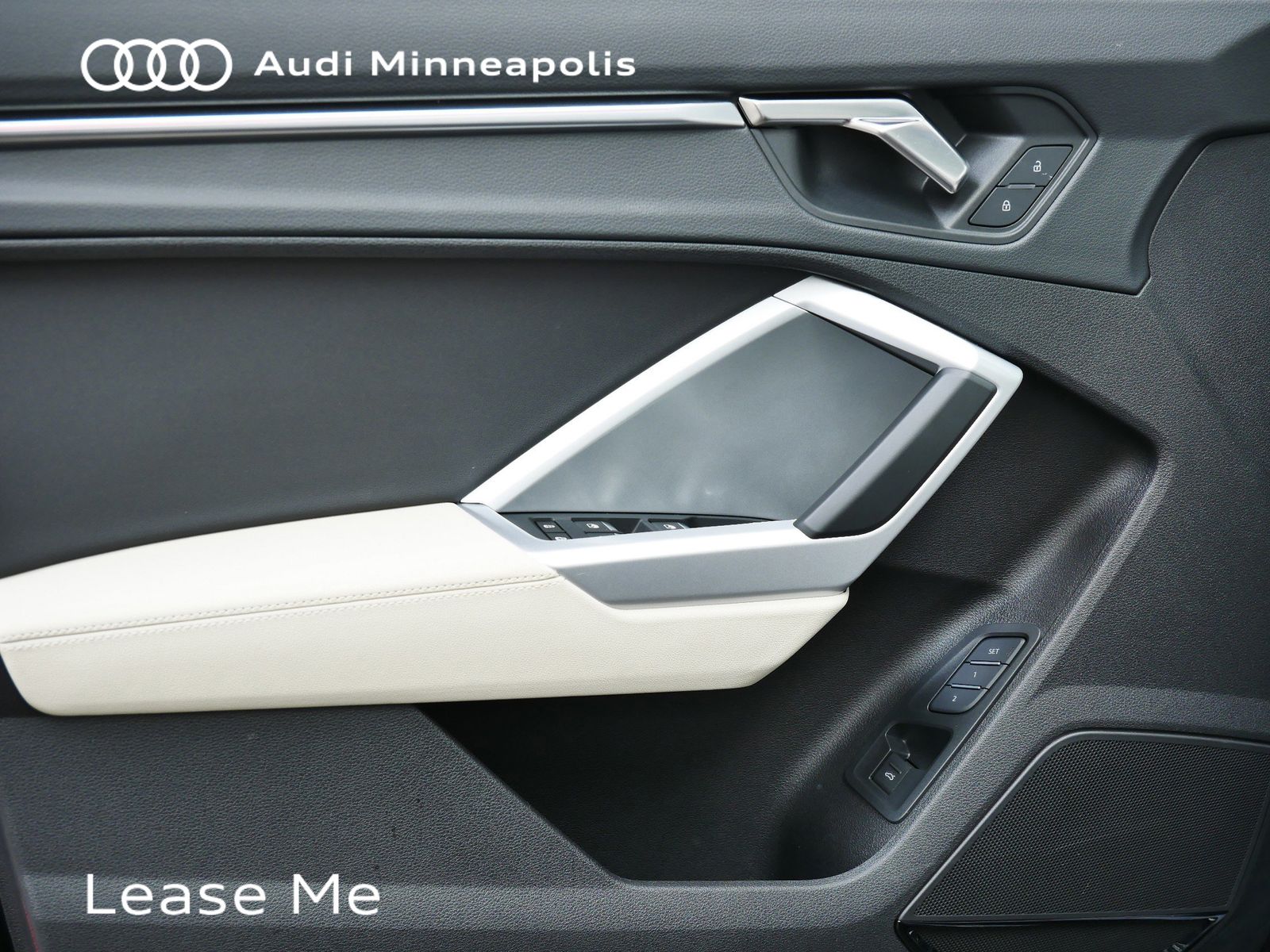 Thumbnail: 2025 Audi Q3 - 12