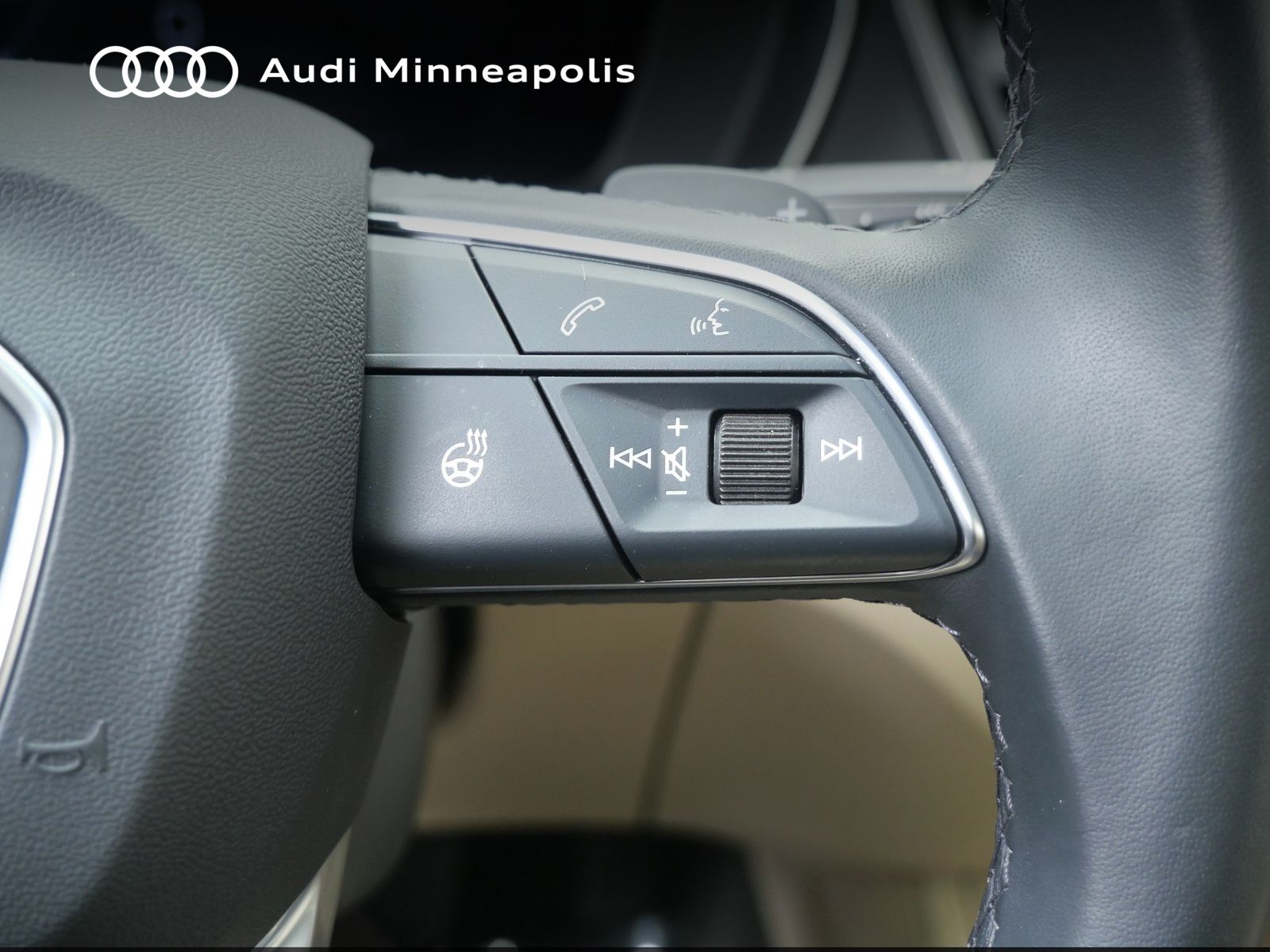 Thumbnail: 2023 Audi Q5 - 31