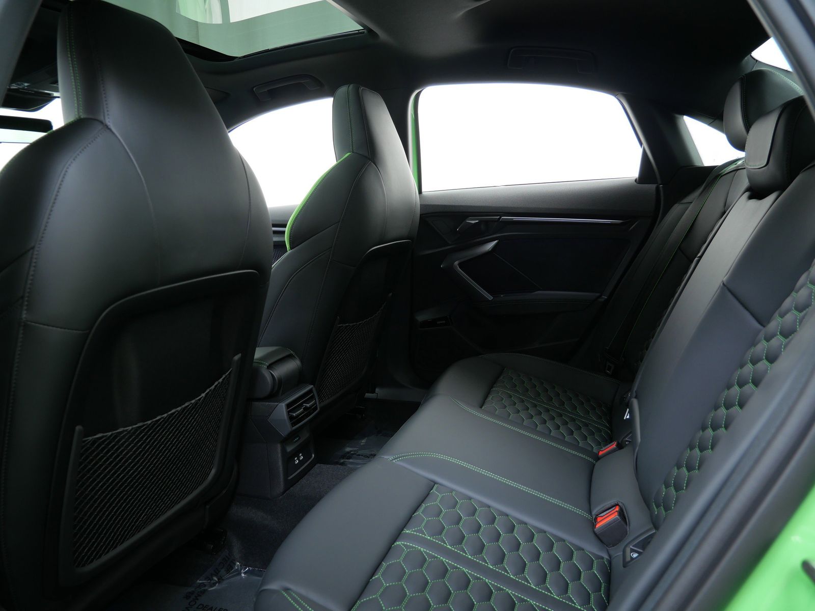 Thumbnail: 2026 Audi RS 3 - 12