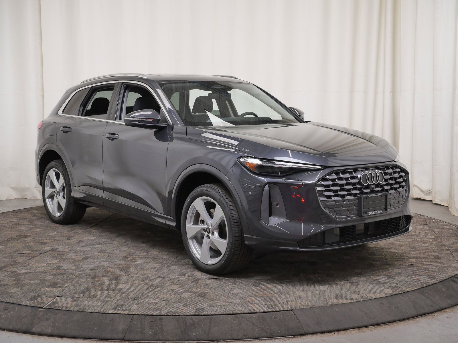 Thumbnail: 2026 Audi Q5 - 8