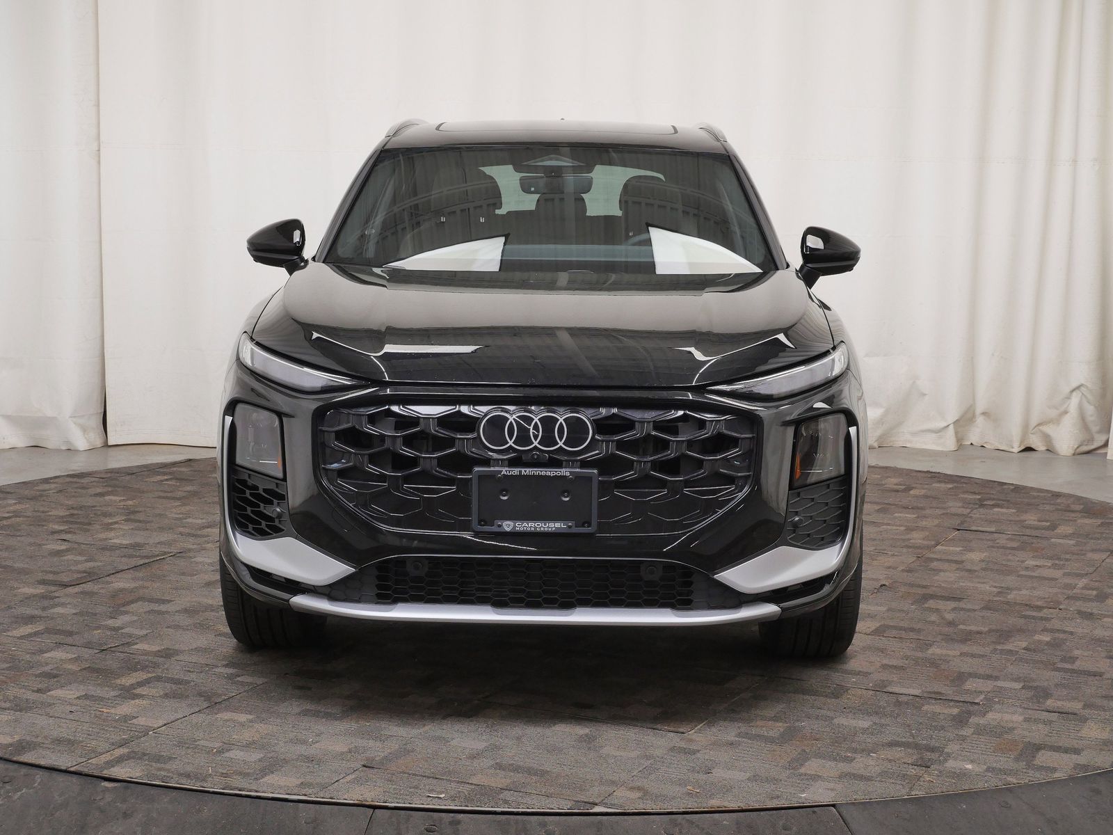 Thumbnail: 2026 Audi Q3 - 9