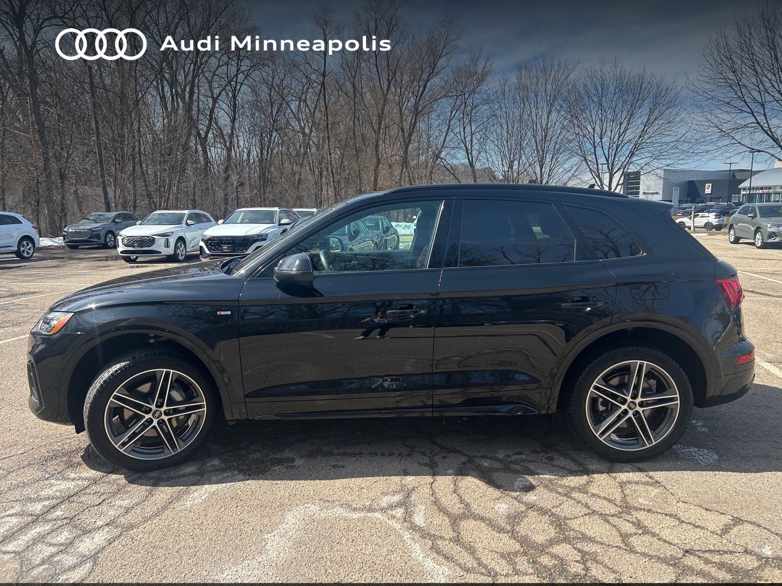 Thumbnail: 2023 Audi Q5 - 5