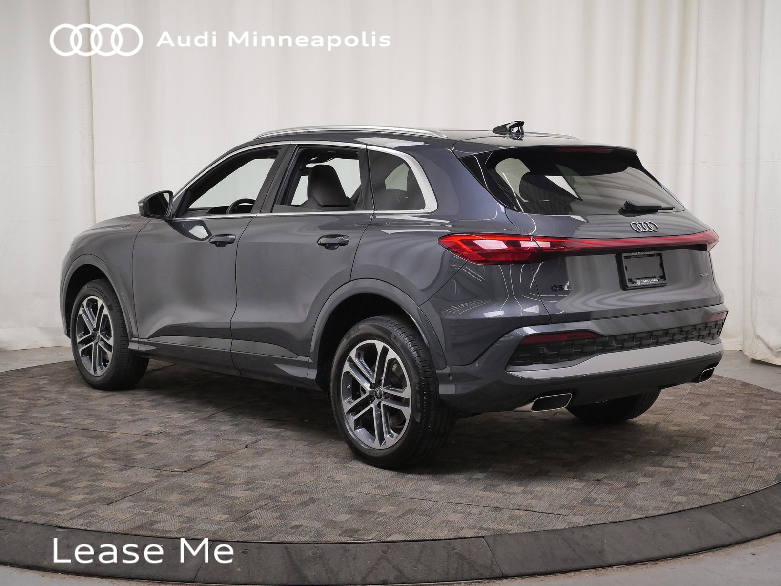 Thumbnail: 2025 Audi Q5 - 3