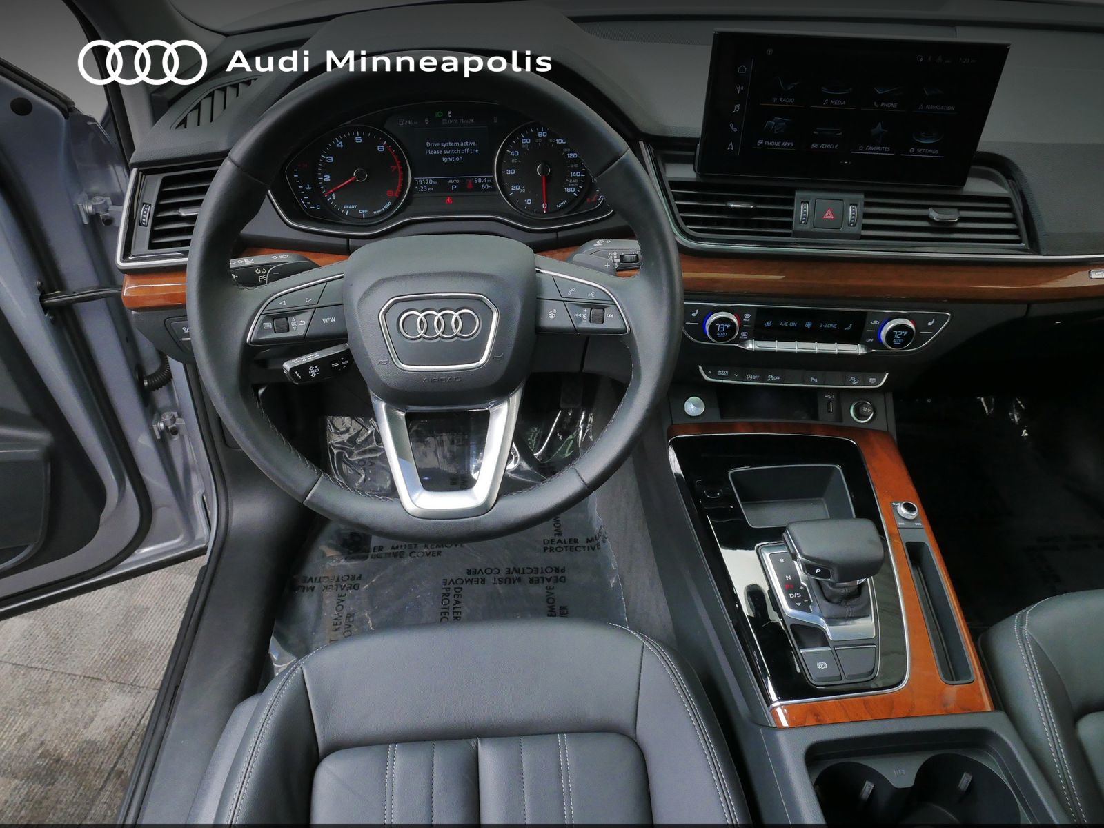 Thumbnail: 2023 Audi Q5 - 18