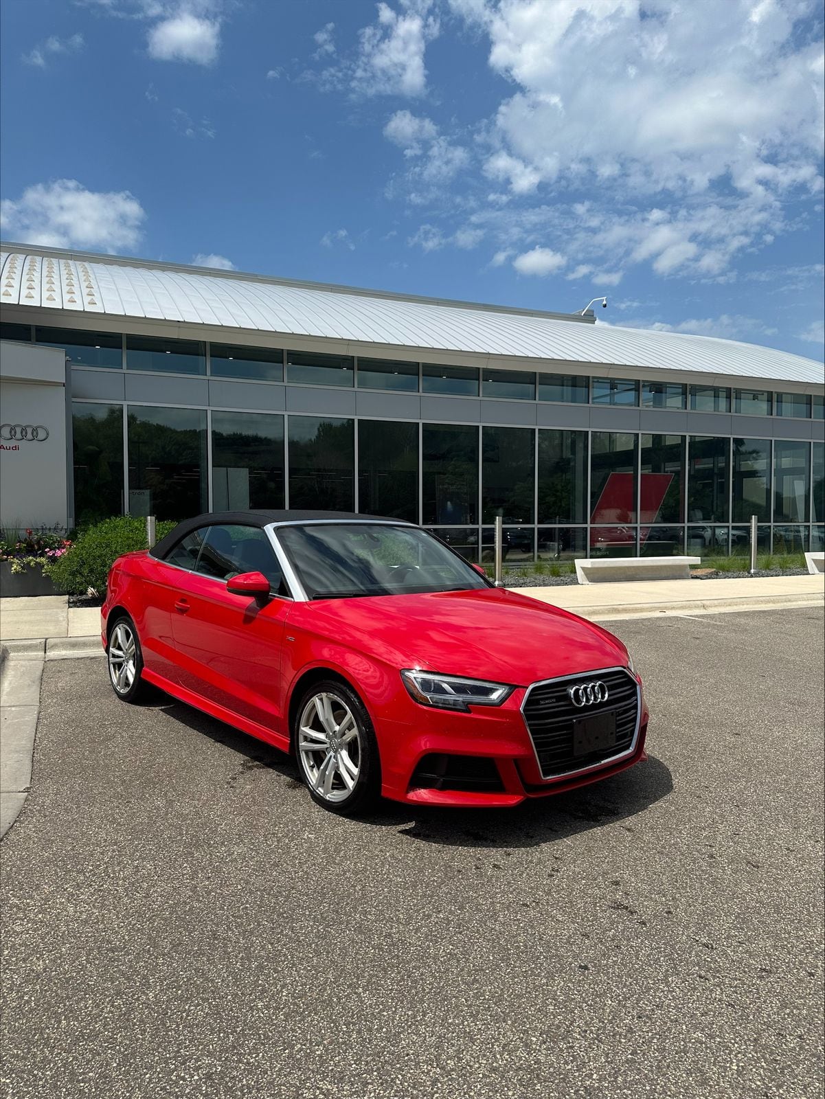 Thumbnail: 2018 Audi A3 - 3