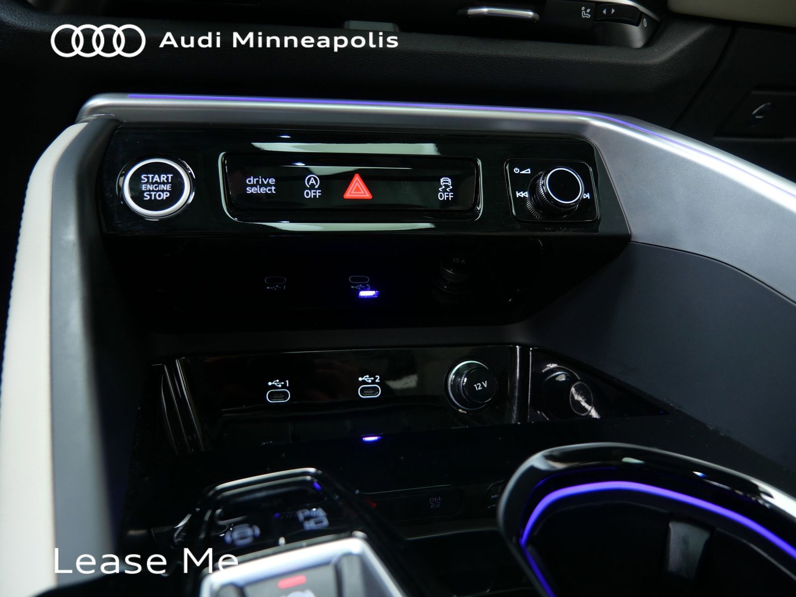 Thumbnail: 2025 Audi Q5 - 25