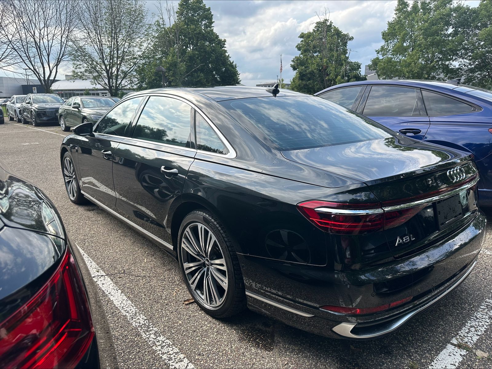 Thumbnail: 2022 Audi A8 - 4