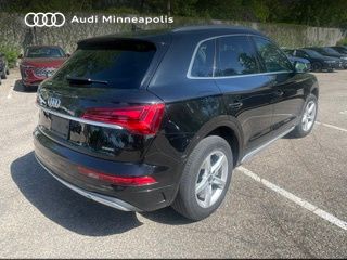 Thumbnail: 2023 Audi Q5 - 11