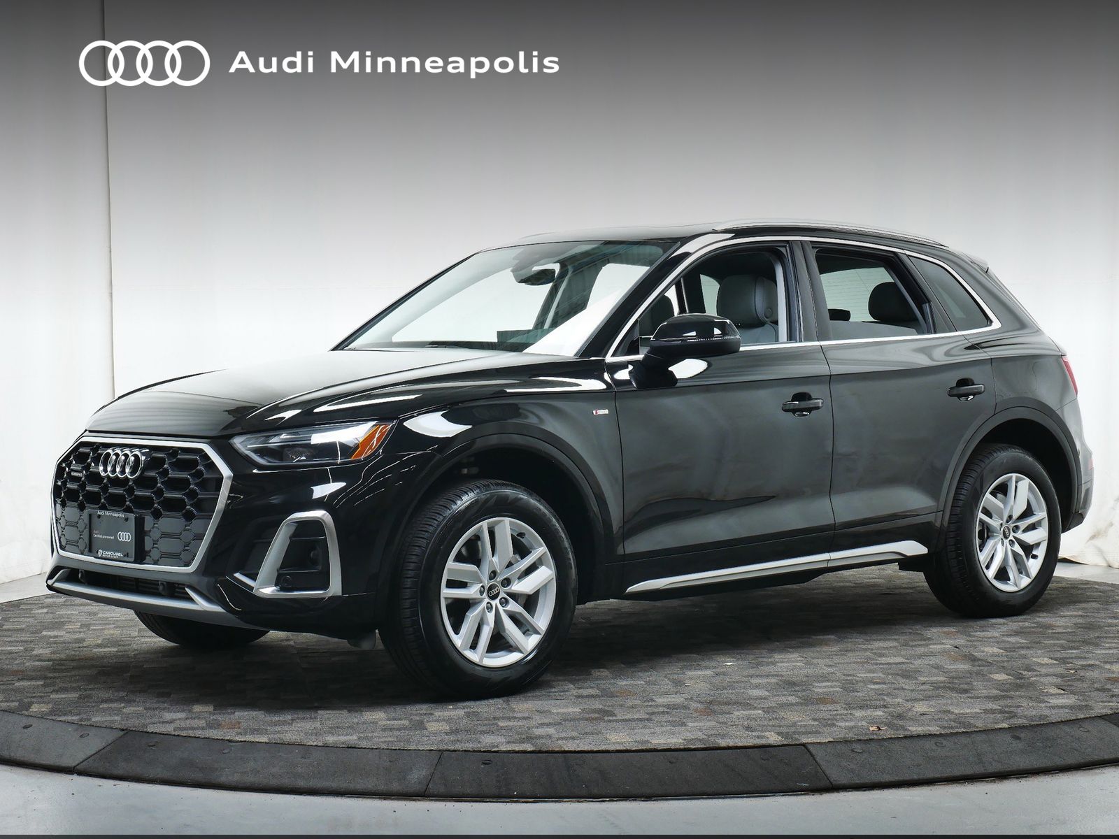 Thumbnail: 2024 Audi Q5 - 1