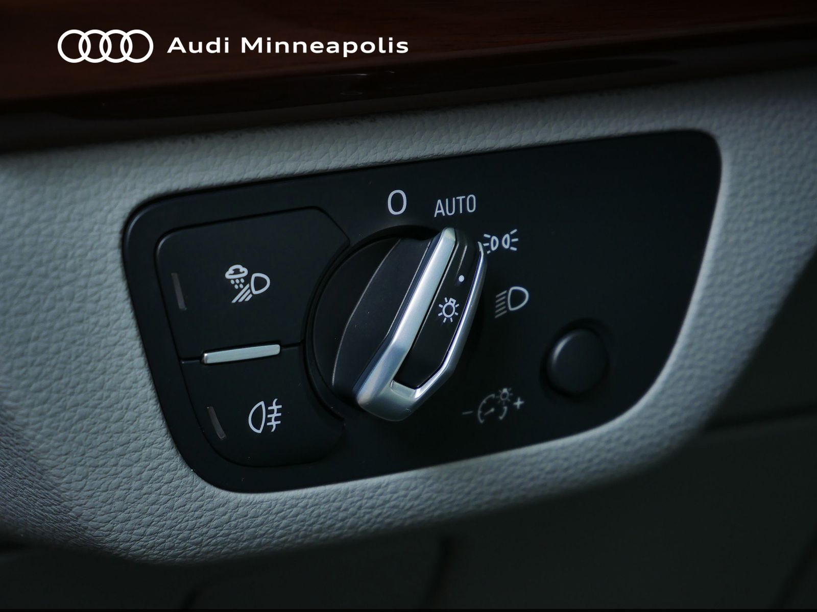 Thumbnail: 2022 Audi Q5 - 20