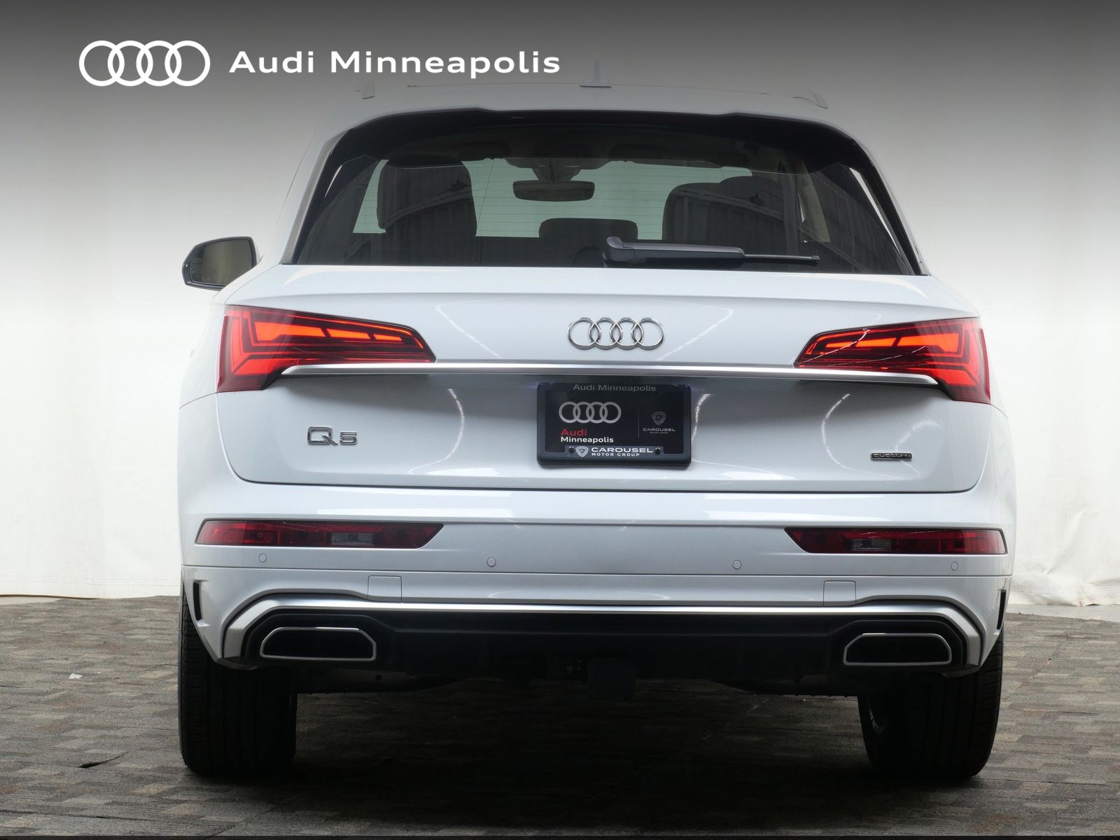 Thumbnail: 2023 Audi Q5 - 6