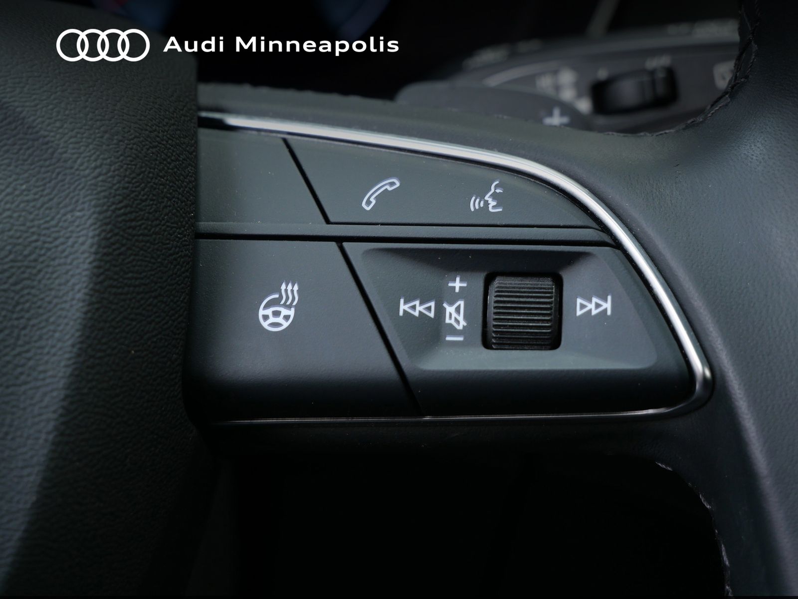 Thumbnail: 2023 Audi Q5 - 22