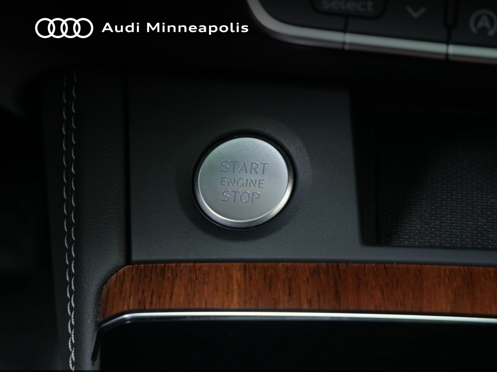 Thumbnail: 2023 Audi Q5 - 25