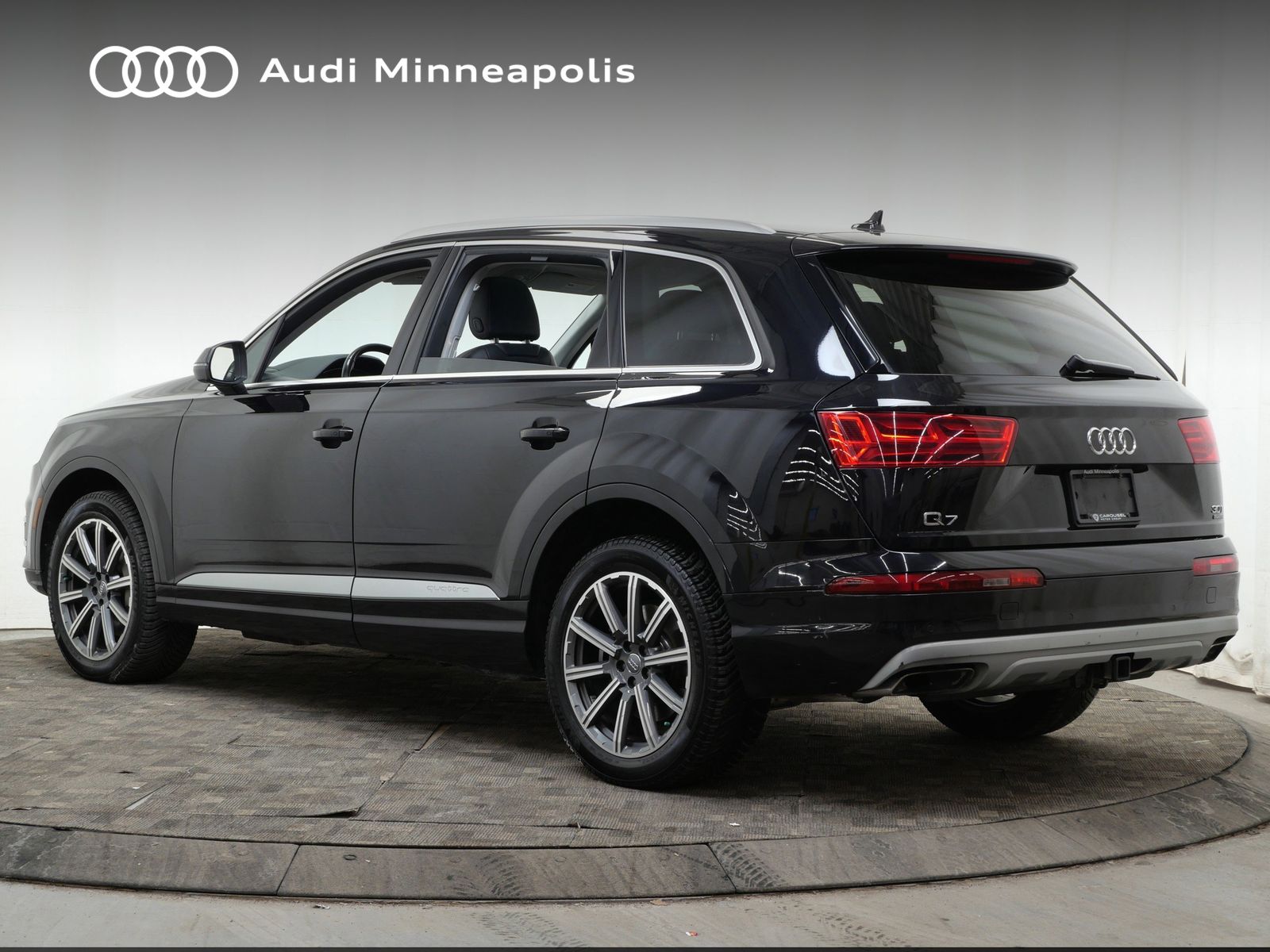 Thumbnail: 2018 Audi Q7 - 4