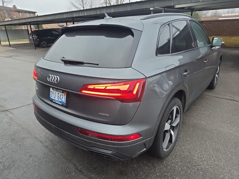 Thumbnail: 2023 Audi Q5 - 4