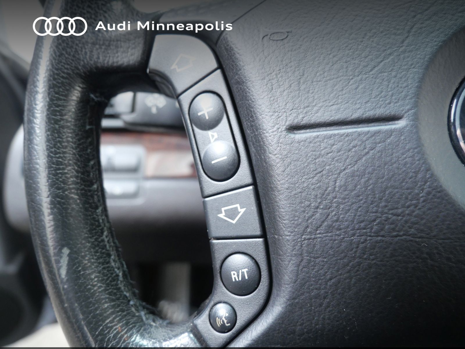 Thumbnail: 2003 BMW 3 Series - 21