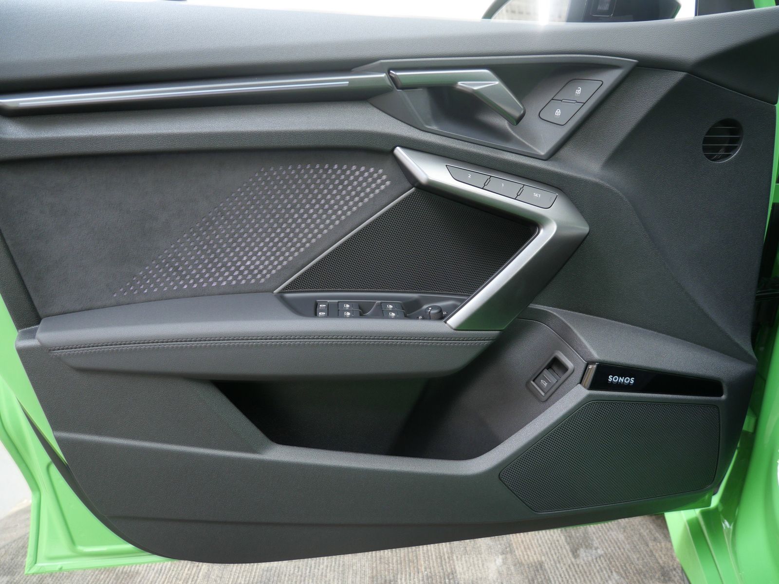 Thumbnail: 2026 Audi RS 3 - 10