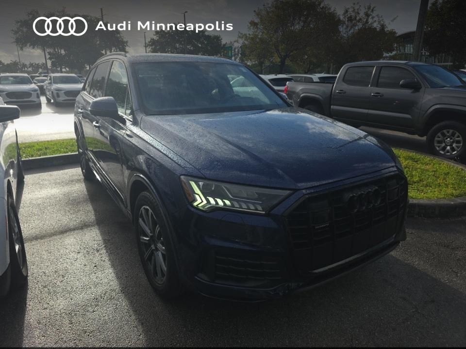 Thumbnail: 2023 Audi Q7 - 3