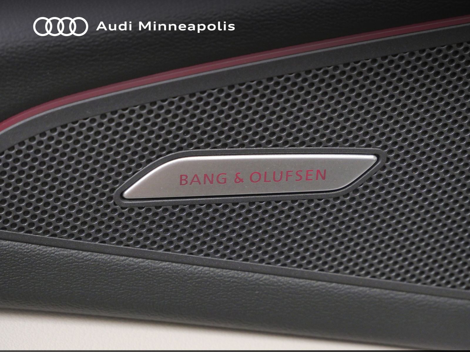 Thumbnail: 2025 Audi Q6 e-tron - 18