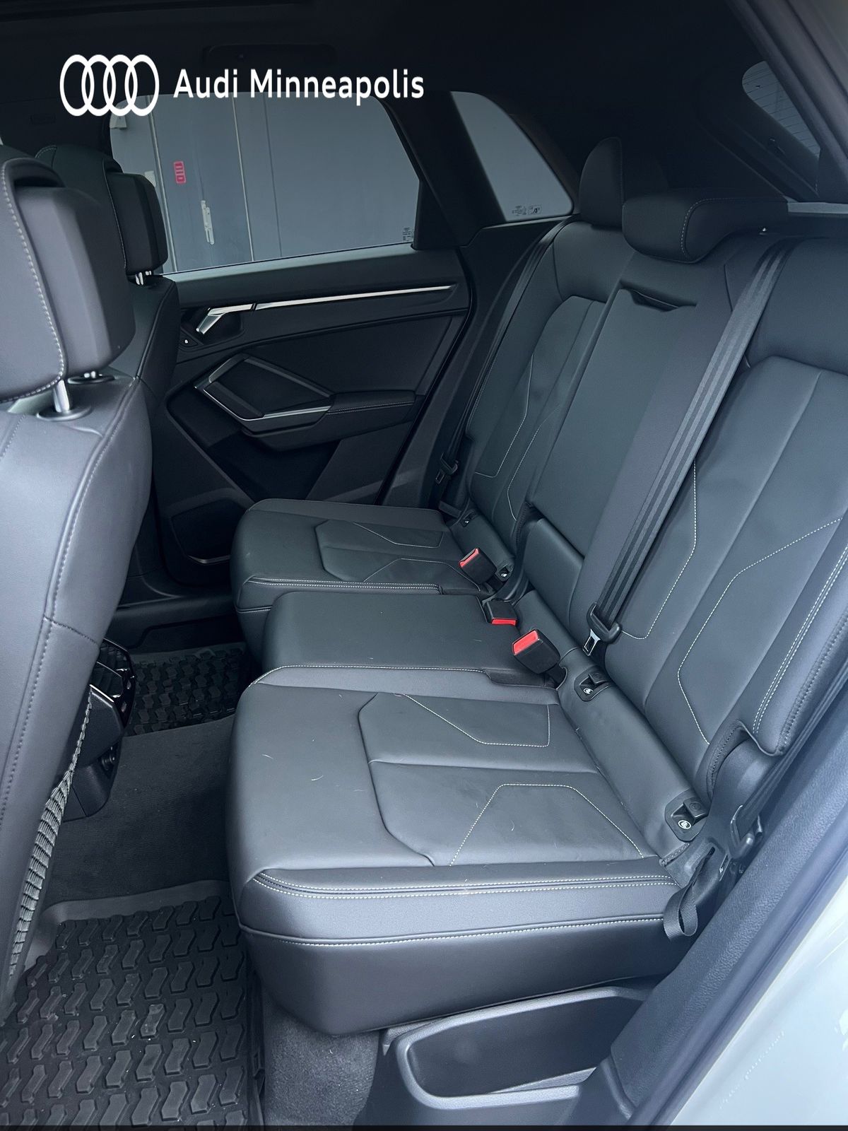 Thumbnail: 2025 Audi Q3 - 20