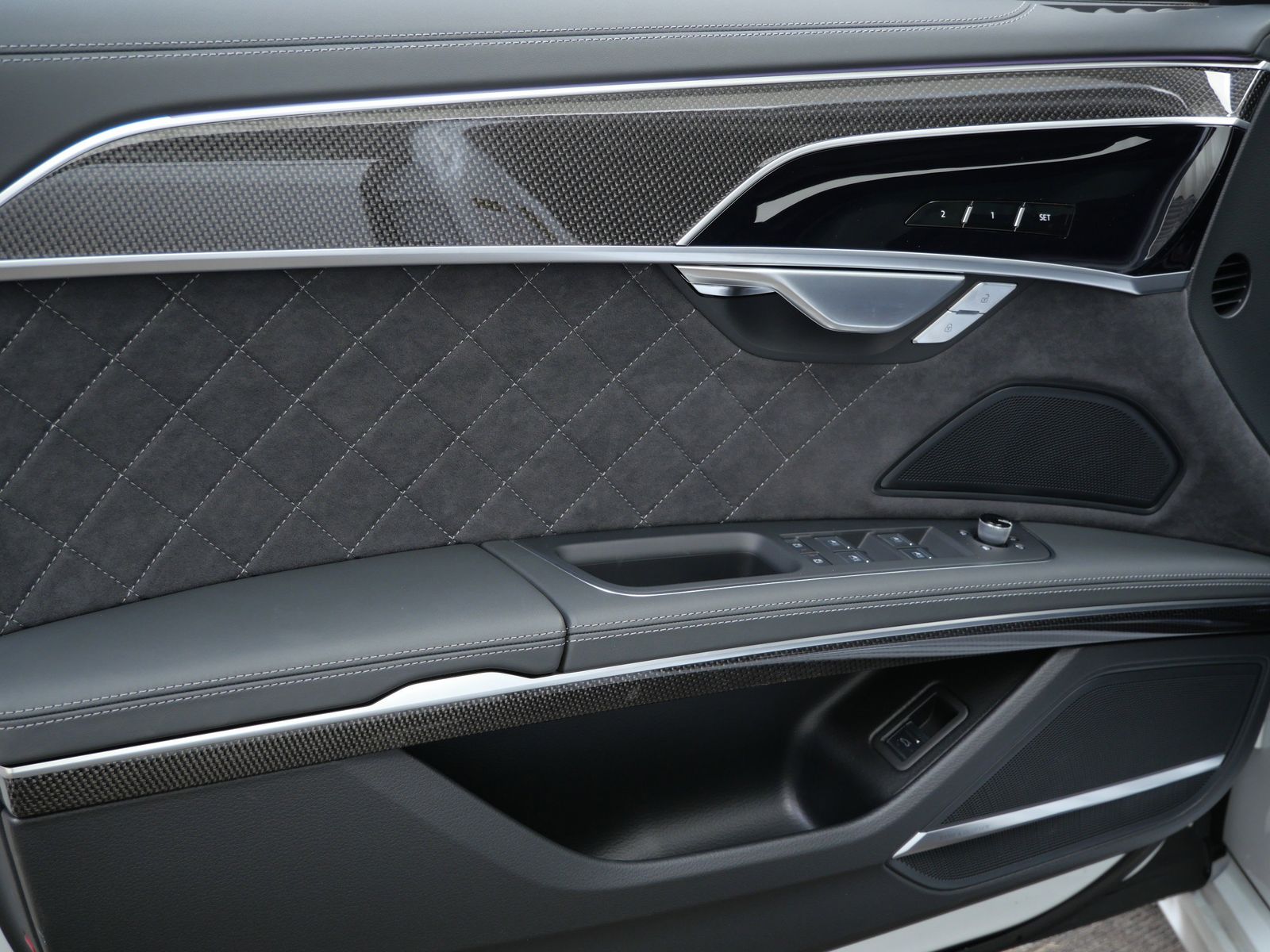 Thumbnail: 2026 Audi S8 - 10